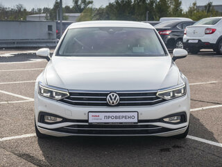 2020 Volkswagen Passat B8 Рестайлинг, белый, 2848000 рублей, вид 2