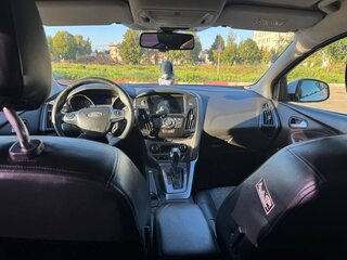 2012 Ford Focus III, белый, 700000 рублей, вид 5
