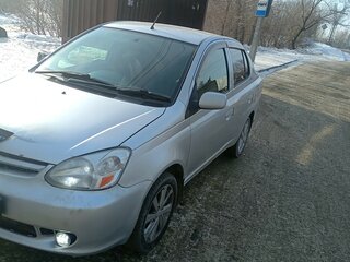 2004 Toyota Platz, серый, 350000 рублей, вид 1