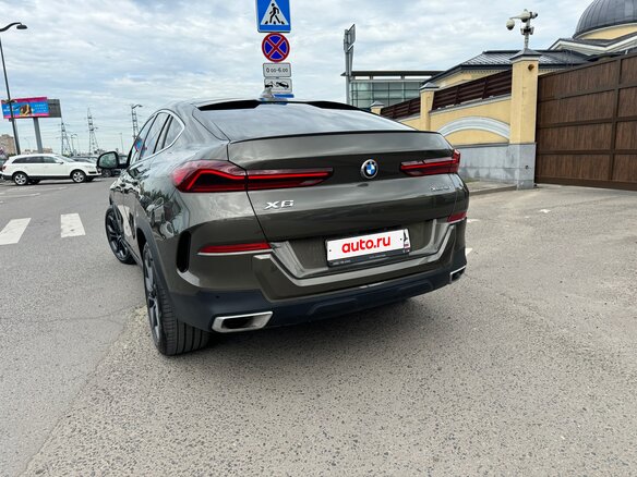 2020 BMW X6 40i III (G06), зелёный, 5830000 рублей - вид 5