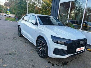 2019 Audi Q8 45 TDI I (4M), белый, 5800000 рублей, вид 1