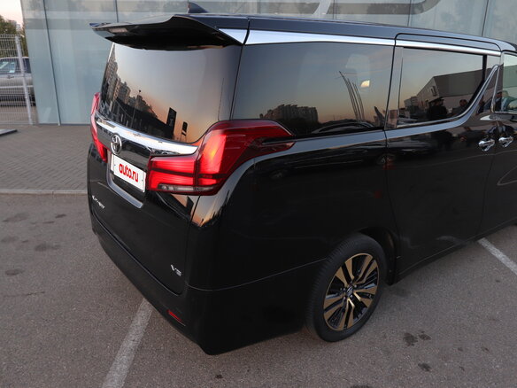 2019 Toyota Alphard III Рестайлинг, чёрный, 5400000 рублей - вид 3