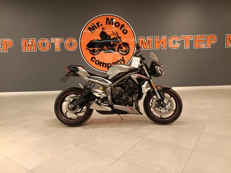 2021 Triumph Street Triple, серый, 899000 рублей, вид 1