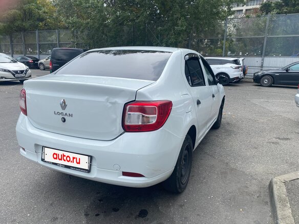 2020 Renault Logan II Рестайлинг, белый, 500000 рублей - вид 6