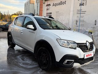 2021 Renault Sandero Stepway II Рестайлинг, белый, 1500000 рублей, вид 3