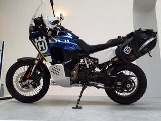 2024 Husqvarna Norden 901, синий, 1600000 рублей, вид 2