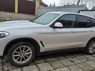 2020 BMW X3 30e xDrive III (G01), белый, 4049000 рублей, вид 4