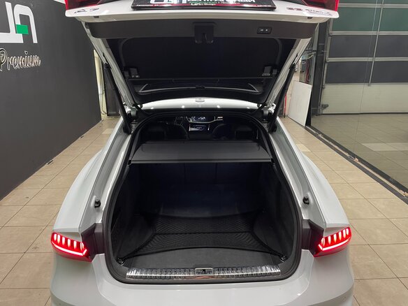 2020 Audi A7 55 TFSI II (4K), белый, 5200000 рублей - вид 8