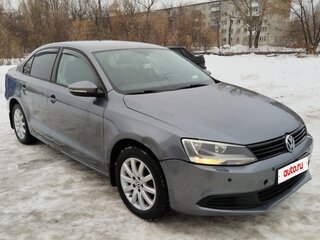 2014 Volkswagen Jetta VI Рестайлинг, серый, 700000 рублей, вид 4