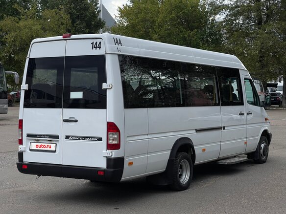 2016 Mercedes-Benz Sprinter Classic, белый, 2480000 рублей - вид 2