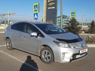 2015 Toyota Prius III Рестайлинг (XW30), серый, 1350000 рублей, вид 3