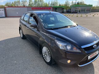 2011 Ford Focus II Рестайлинг, чёрный, 645000 рублей, вид 2