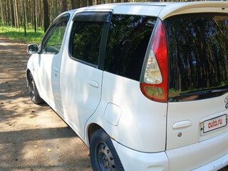 2000 Toyota FunCargo, белый, 470000 рублей, вид 5