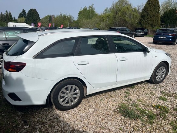 2020 Kia Ceed III, белый, 1350000 рублей - вид 2