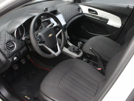2011 Chevrolet Cruze I, белый, 645000 рублей, вид 5