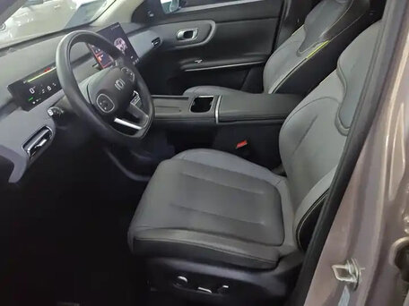 2026 Changan Qiyuan Q05 51.9 kWh II, бежевый, 2290000 рублей, вид 5