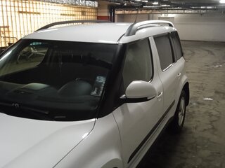 2012 Skoda Yeti I, белый, 928000 рублей, вид 4