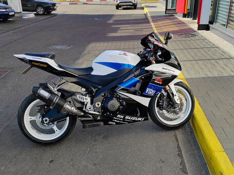 2007 Suzuki GSX-R 1000, белый, 950000 рублей, вид 4