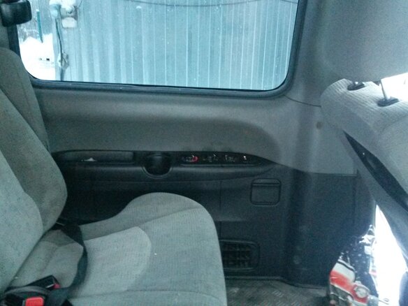 2005 Hyundai Starex I Рестайлинг 2, бежевый - вид 15