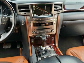 2012 Lexus LX 570 III, чёрный, 7850000 рублей, вид 3