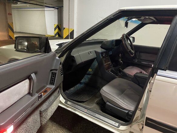 1986 Mazda Cosmo SG-X HB, белый, 300000 рублей - вид 6