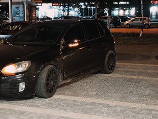 2011 Volkswagen Golf GTI VI, чёрный, 1195000 рублей, вид 3
