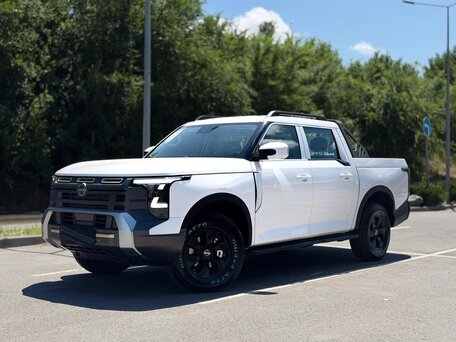 Nissan Frontier Pro