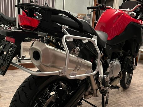 2021 BMW F 850 GS, красный, 1450000 рублей, вид 3