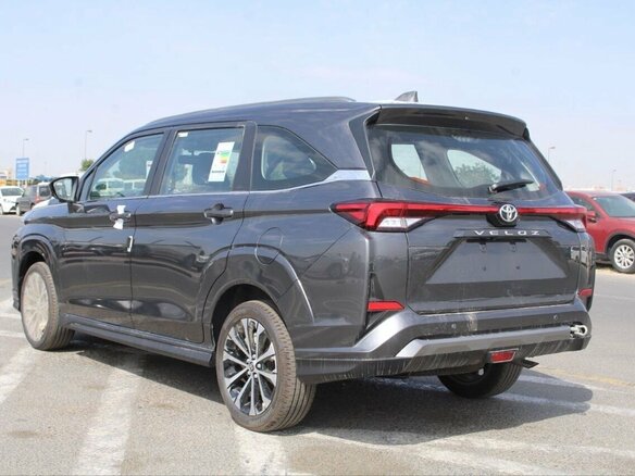 2025 Toyota Veloz, серый, 2783000 рублей - вид 1