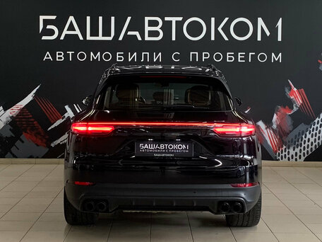 2021 Porsche Cayenne III, чёрный, 6550000 рублей, вид 5