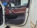 2015 BMW X6 50i II (F16), белый, 3500000 рублей - вид 10