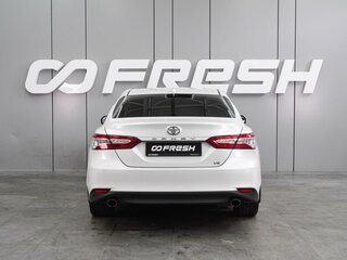 2019 Toyota Camry VIII (XV70), белый, 3742000 рублей, вид 4