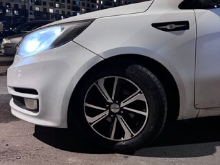 2015 Kia Rio III Рестайлинг, белый, 586000 рублей, вид 5