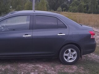 2007 Toyota Yaris II, серый, 500000 рублей, вид 5