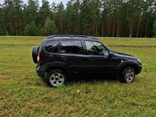 2020 Lada (ВАЗ) Niva, чёрный, 780000 рублей, вид 3