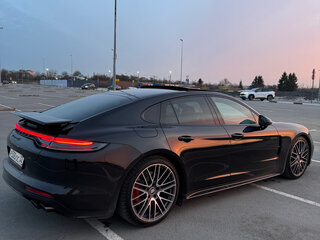 2021 Porsche Panamera 4S E-Hybrid II Рестайлинг, чёрный, 9100000 рублей, вид 5