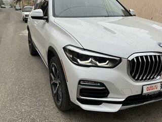 2019 BMW X5 40i IV (G05/G18), белый, 8300000 рублей, вид 5