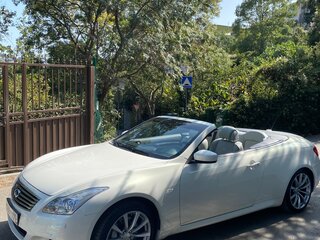 2010 Infiniti G37 IV, белый, 3000000 рублей, вид 1