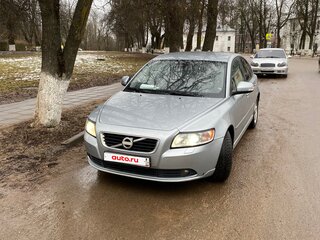 2010 Volvo S40 II Рестайлинг, серебристый, 710000 рублей, вид 1