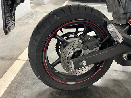 2014 Yamaha XJ6 (FZ6R), красный, 850000 рублей, вид 5