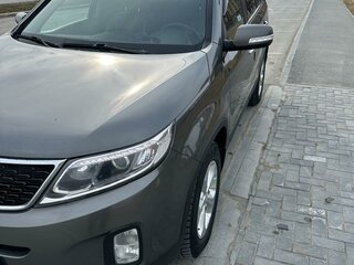 2017 Kia Sorento II Рестайлинг, серый, 1850000 рублей, вид 4