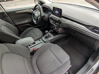 2019 Ford Focus IV, серебристый, 1520000 рублей, вид 5