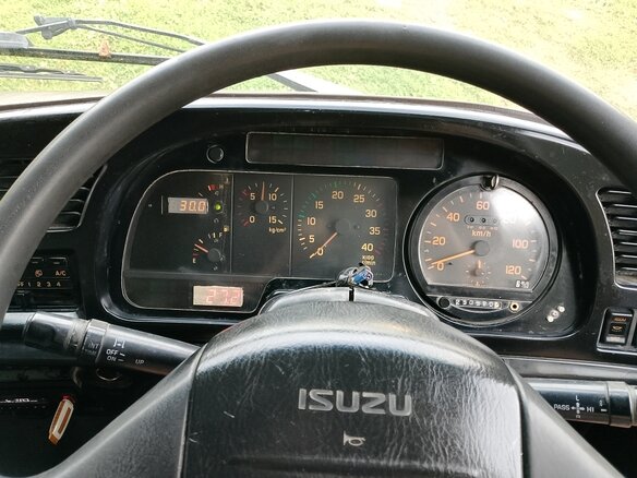 1997 Isuzu Автобетоносмеситель, серебристый, 3250000 рублей - вид 10