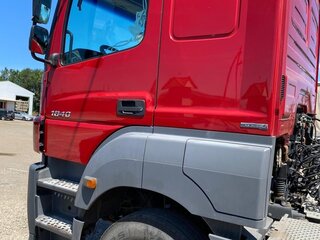 2014 Mercedes-Benz Axor, красный, 3740000 рублей, вид 4