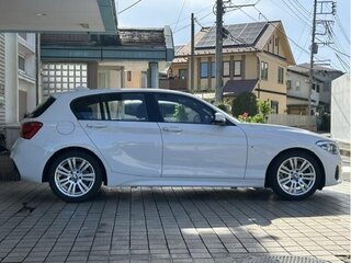 2017 BMW 1 серии 118i II (F20/F21) Рестайлинг, белый, 1180000 рублей, вид 3