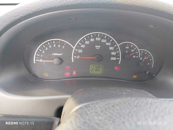 2011 Lada (ВАЗ) Priora I, белый, 390000 рублей - вид 10
