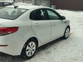 2017 Kia Rio III Рестайлинг, белый, 1100000 рублей - вид 2