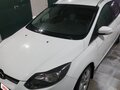 2012 Ford Focus III, белый - вид 1
