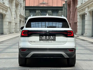 2022 Volkswagen Tacqua, белый, 1399017 рублей, вид 4