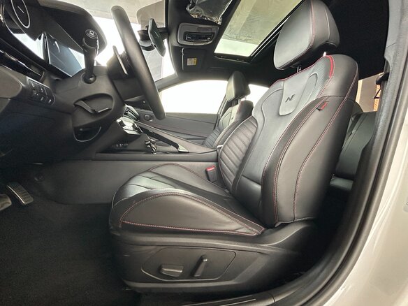 2023 Hyundai Elantra VII (CN7) Рестайлинг, белый, 2191000 рублей - вид 18